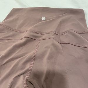 LULULEMON - purple wunder under high rise leggings - Size 4 great condition.